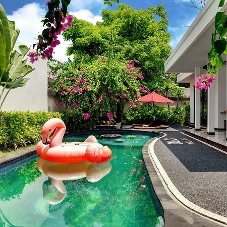 D&G Villas Nusa Dua نوسا دوا المظهر الخارجي الصورة